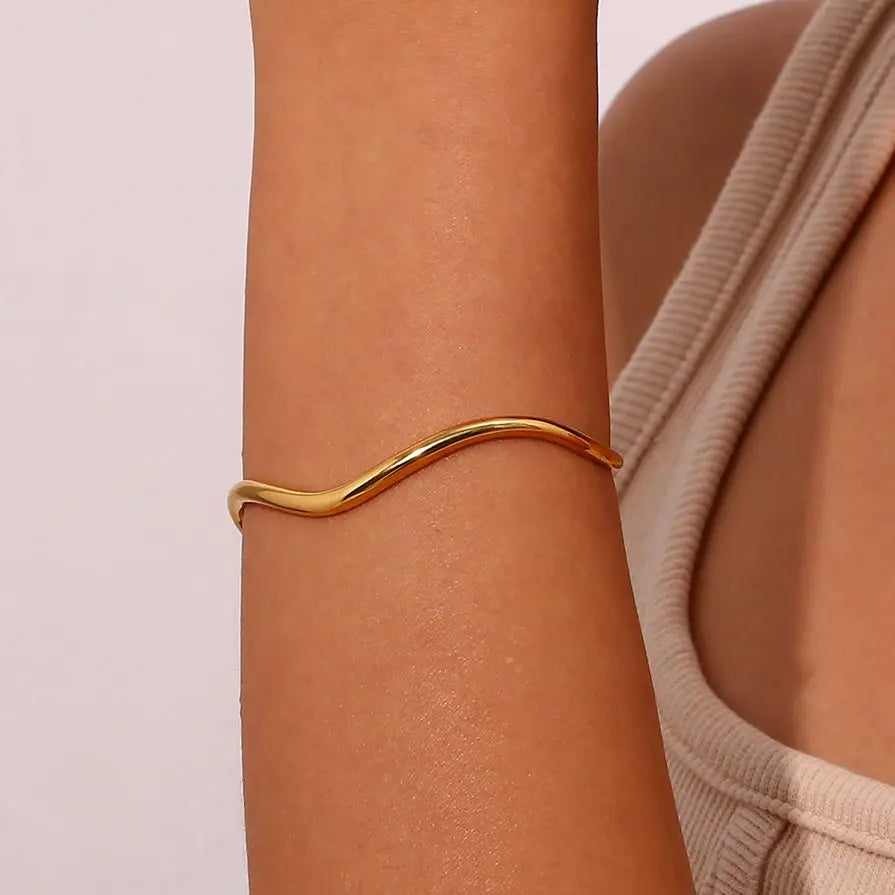 Wavy Bracelet