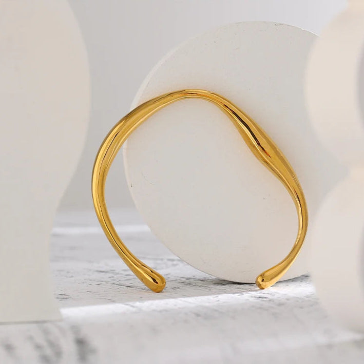 Fluidity Bracelet
