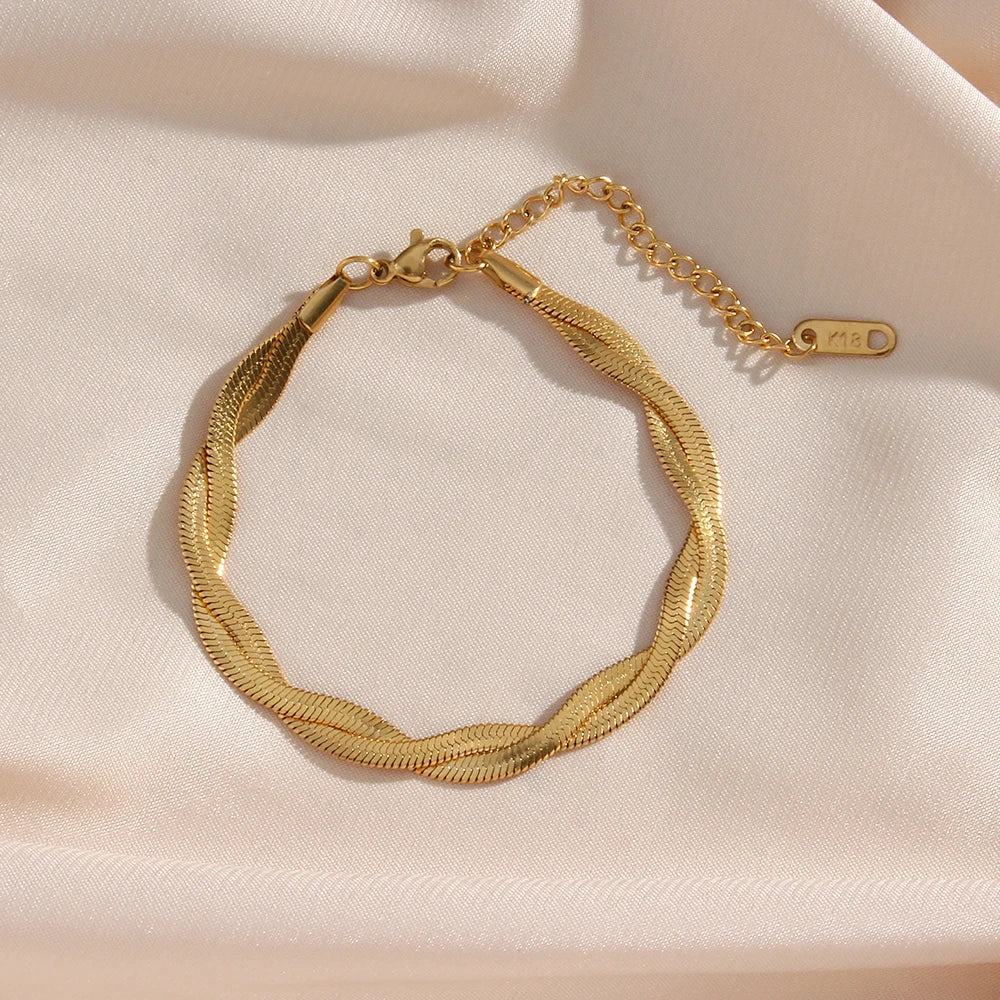 Intertwined Set (Necklace + Bracelet)