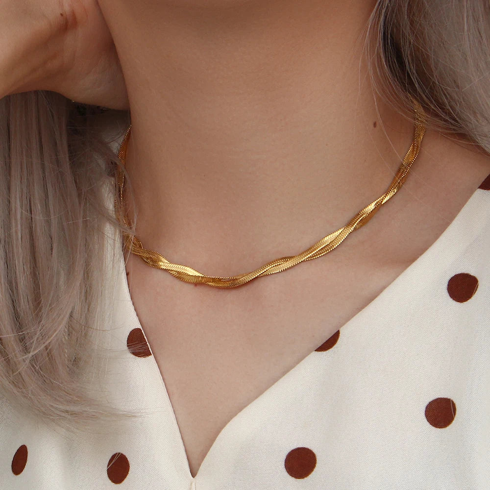 Intertwined Set (Necklace + Bracelet)
