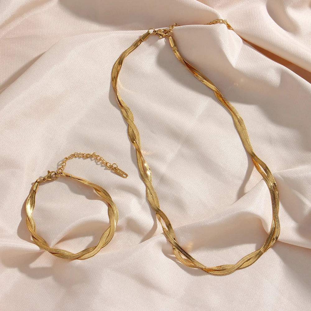 Intertwined Set (Necklace + Bracelet)