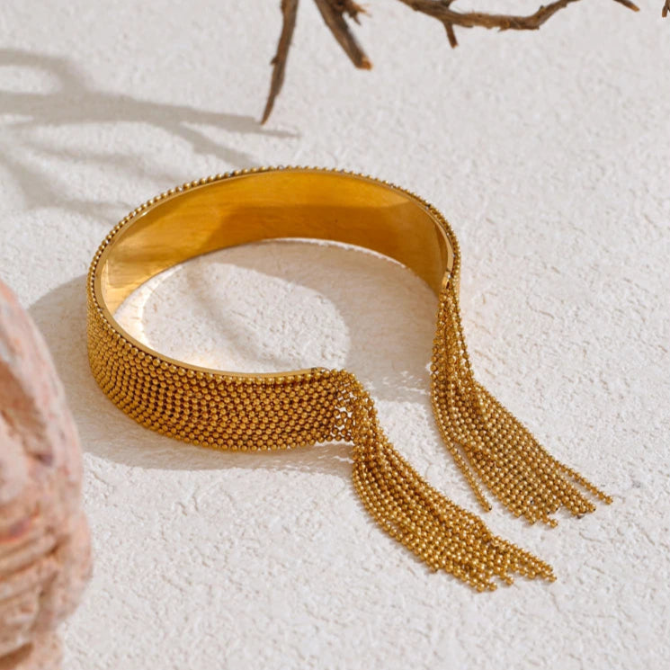Bead Bracelet with Skirt