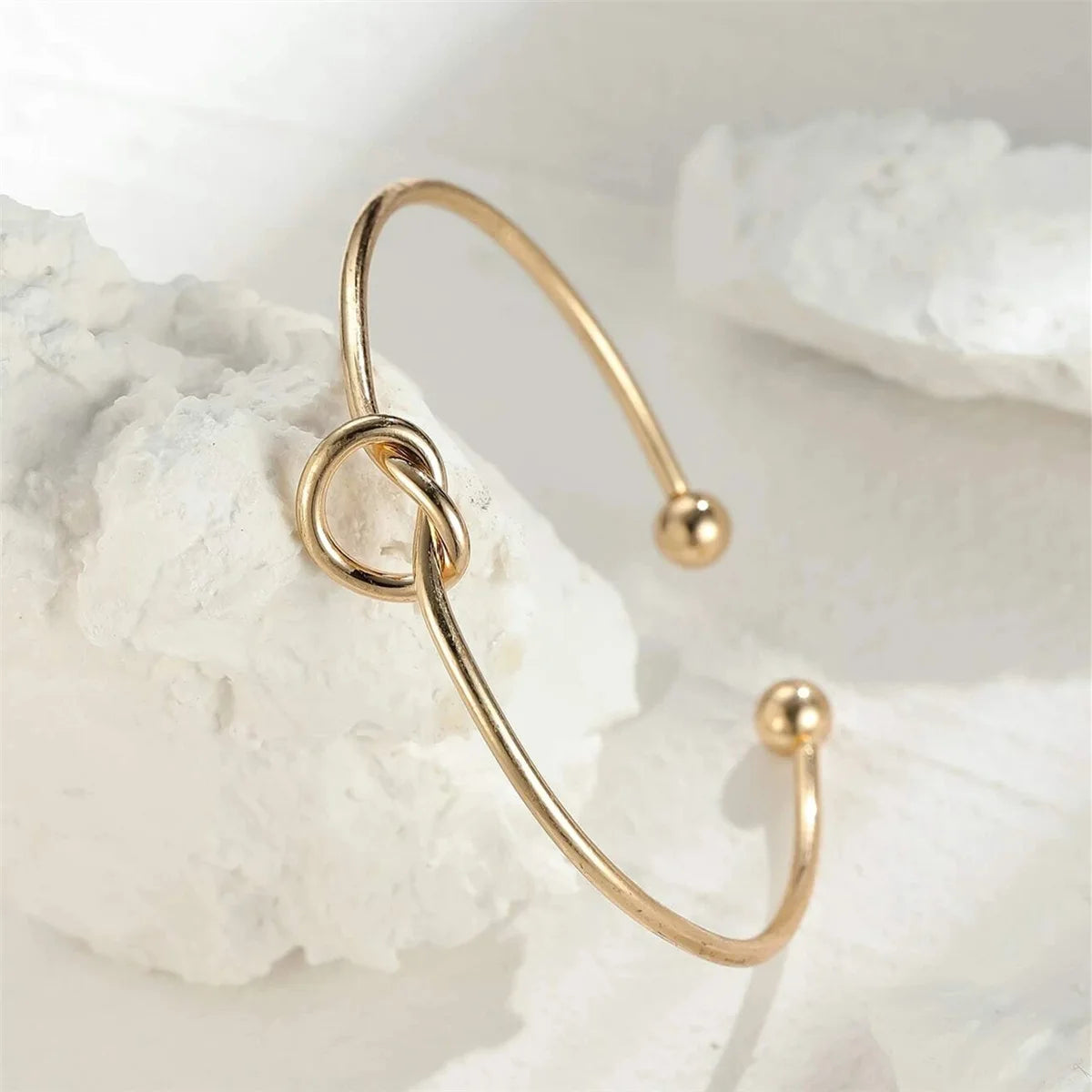 Minimalist Bracelet with Central Knot