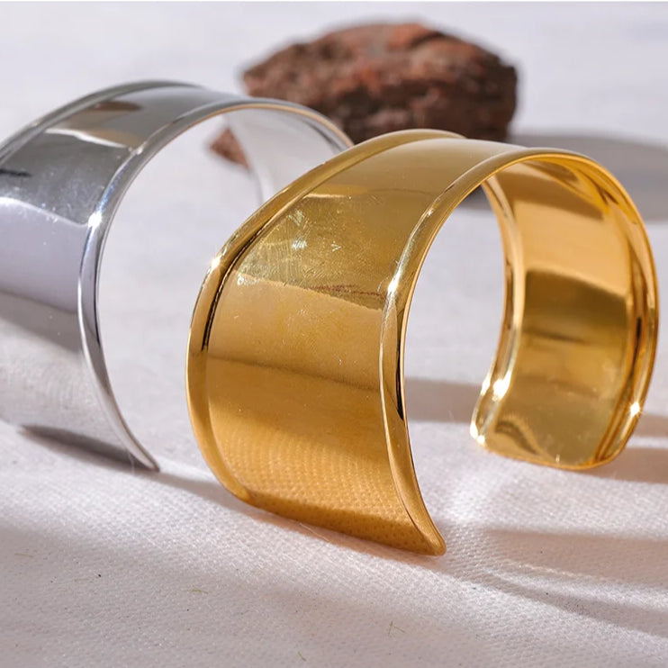 Semi-Open Bracelet