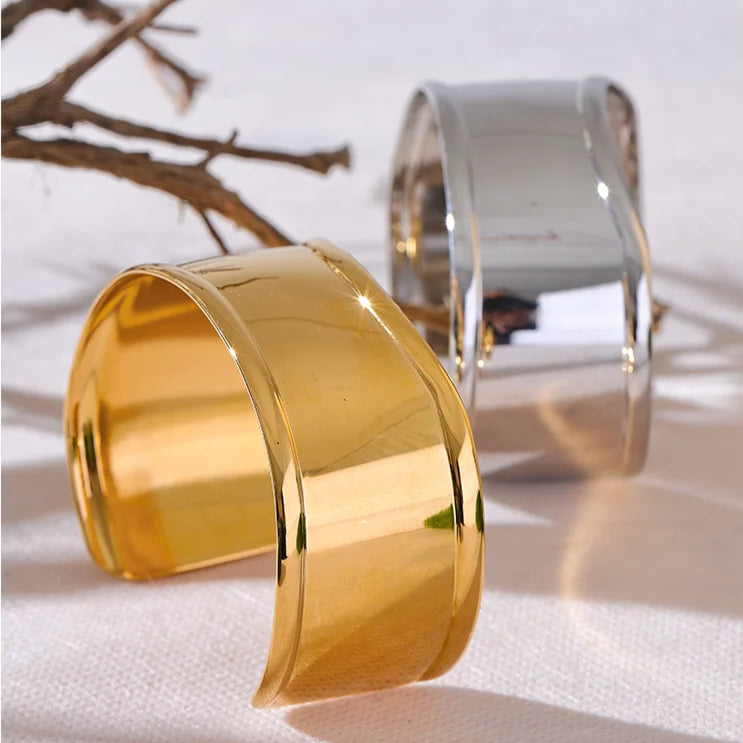 Semi-Open Bracelet