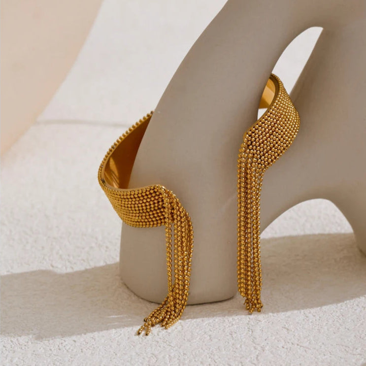 Bead Bracelet with Skirt