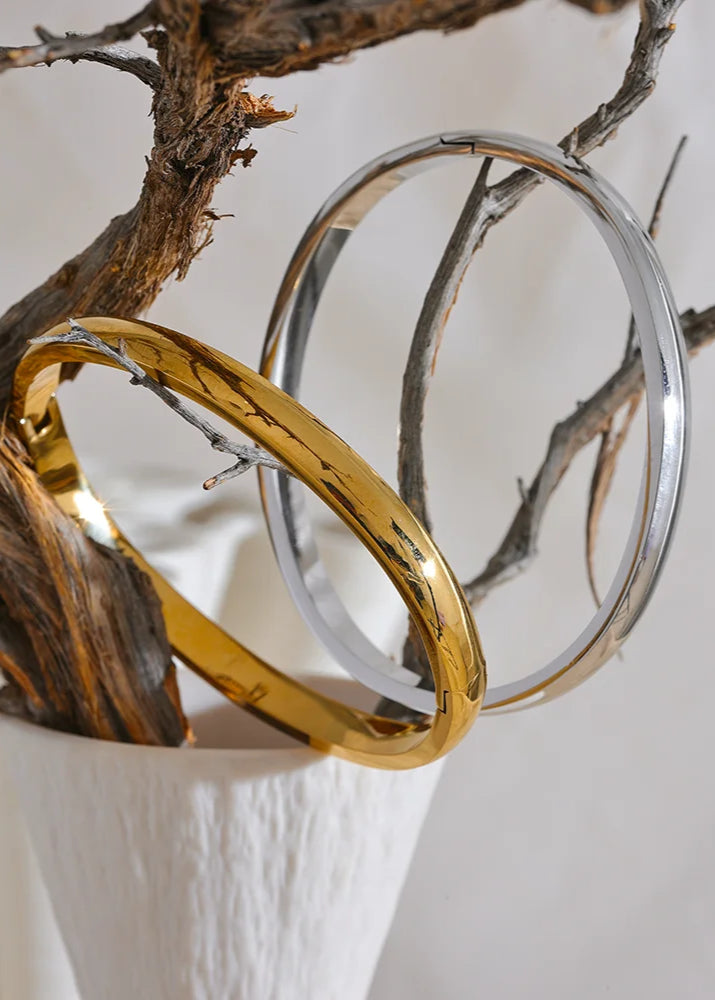 Circular Bracelet