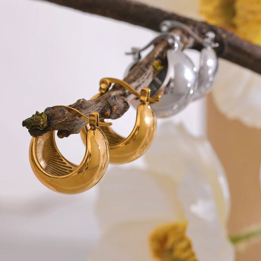 Wavy Hoop Earrings